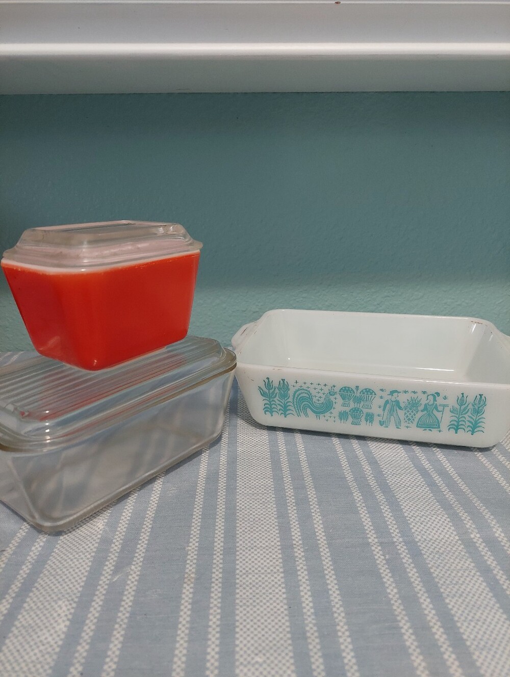 Vintage-Style Butterprint Pyrex Glass Baking Dish,  Red  Pyrex And Clear Set